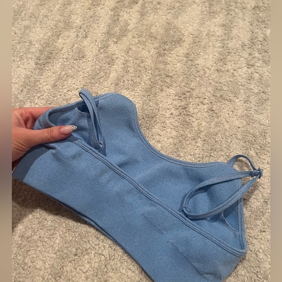 Sports bra - Picture 2 of 3